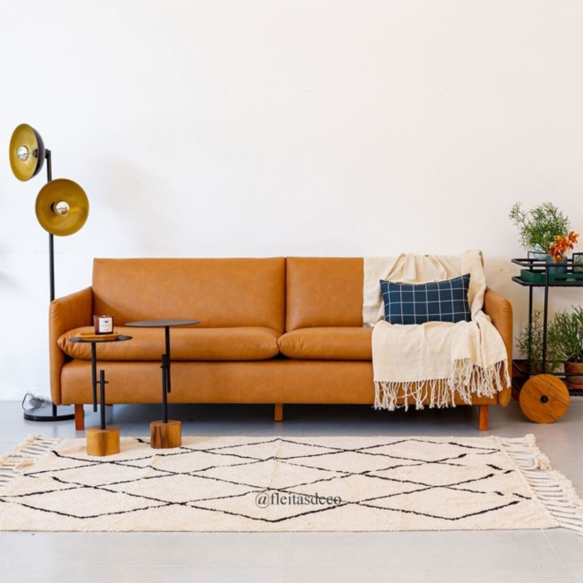 GENERICO - SOFÁ FERRUGEN 3 CUERPOS