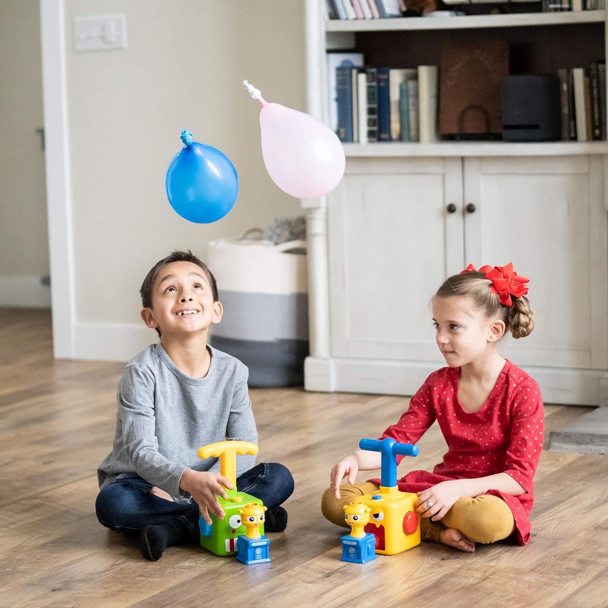 GENERICO - JUGUETE EDUCATIVO BOMBIN LANAZADOR DE GLOBOS AUTOS Y COHETES