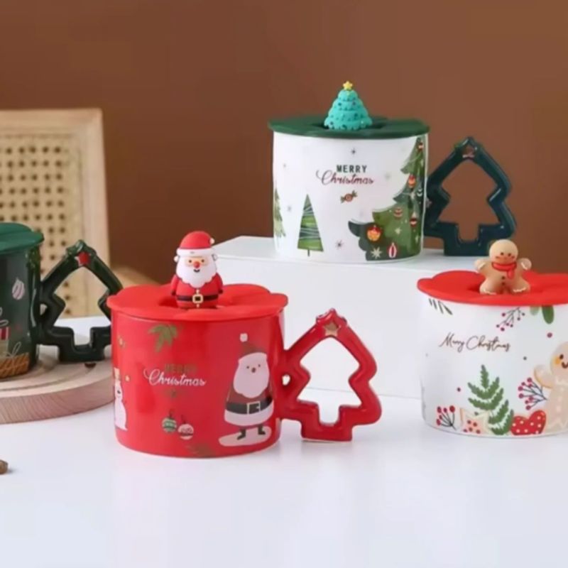 GENERICO - Taza Navidadeña con asa de arbolito