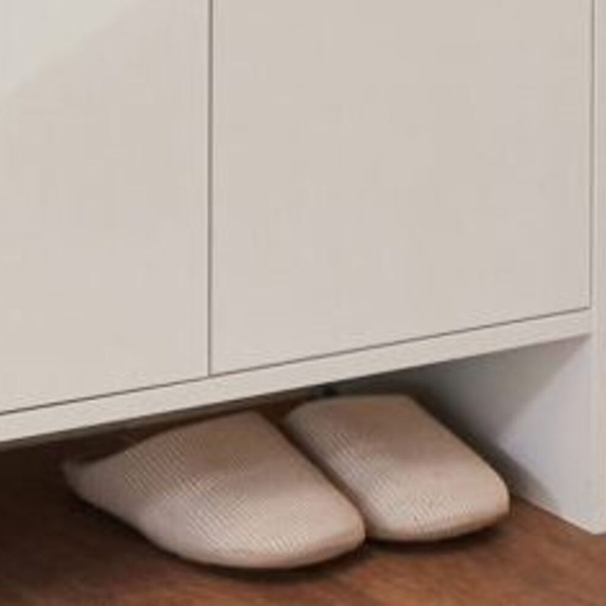 TU MESITA - Zapatera con Perchero Cecilia Blanco Alto 180cm TU MESITA