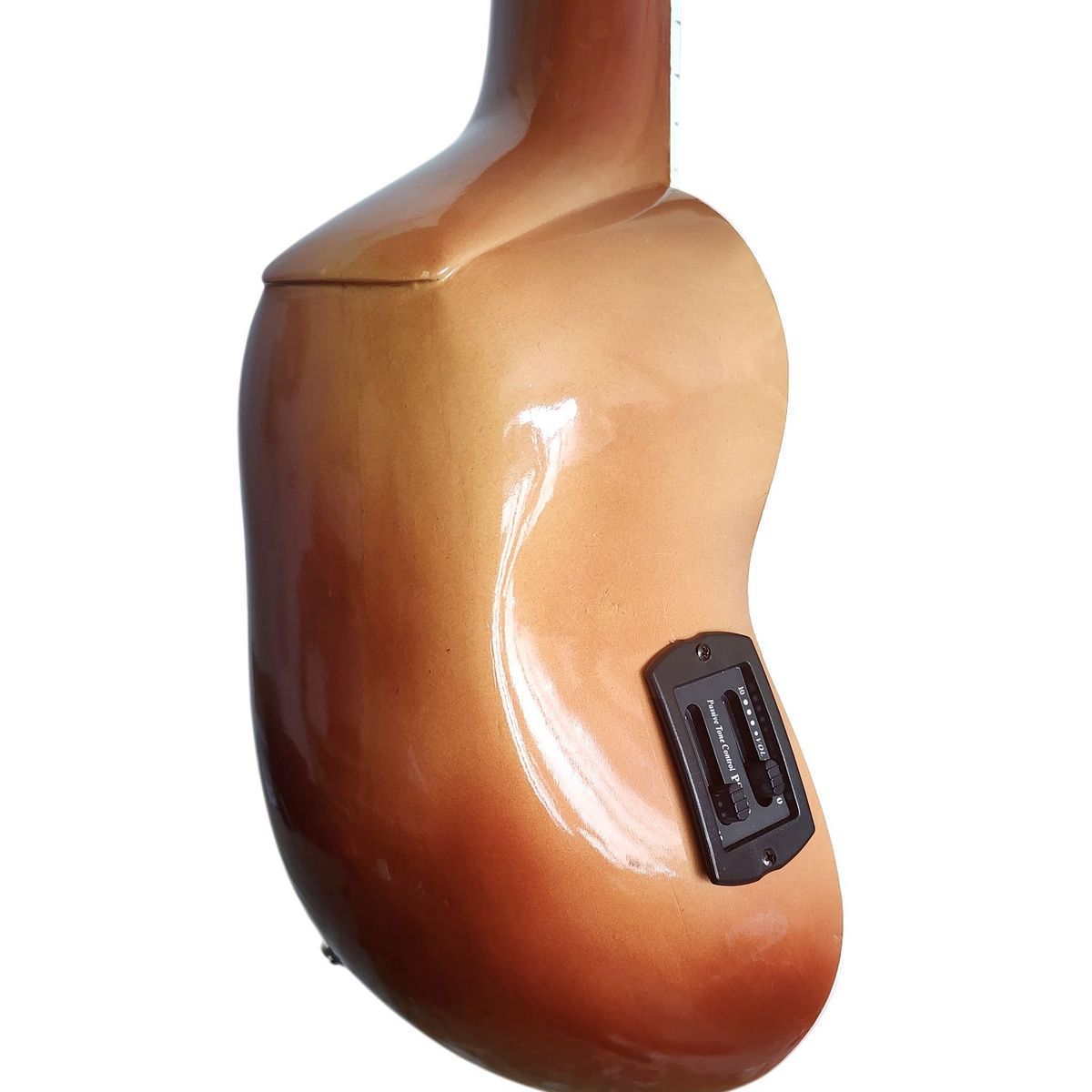 MALLKU - Mallku - Charango Semiprofesional De 2 Bandas + Funda Gruesa