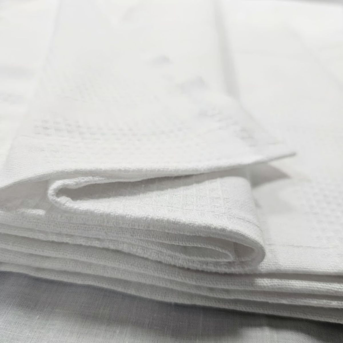 HOMECARE - COBERTOR NIDO DE ABEJA HOMECARE