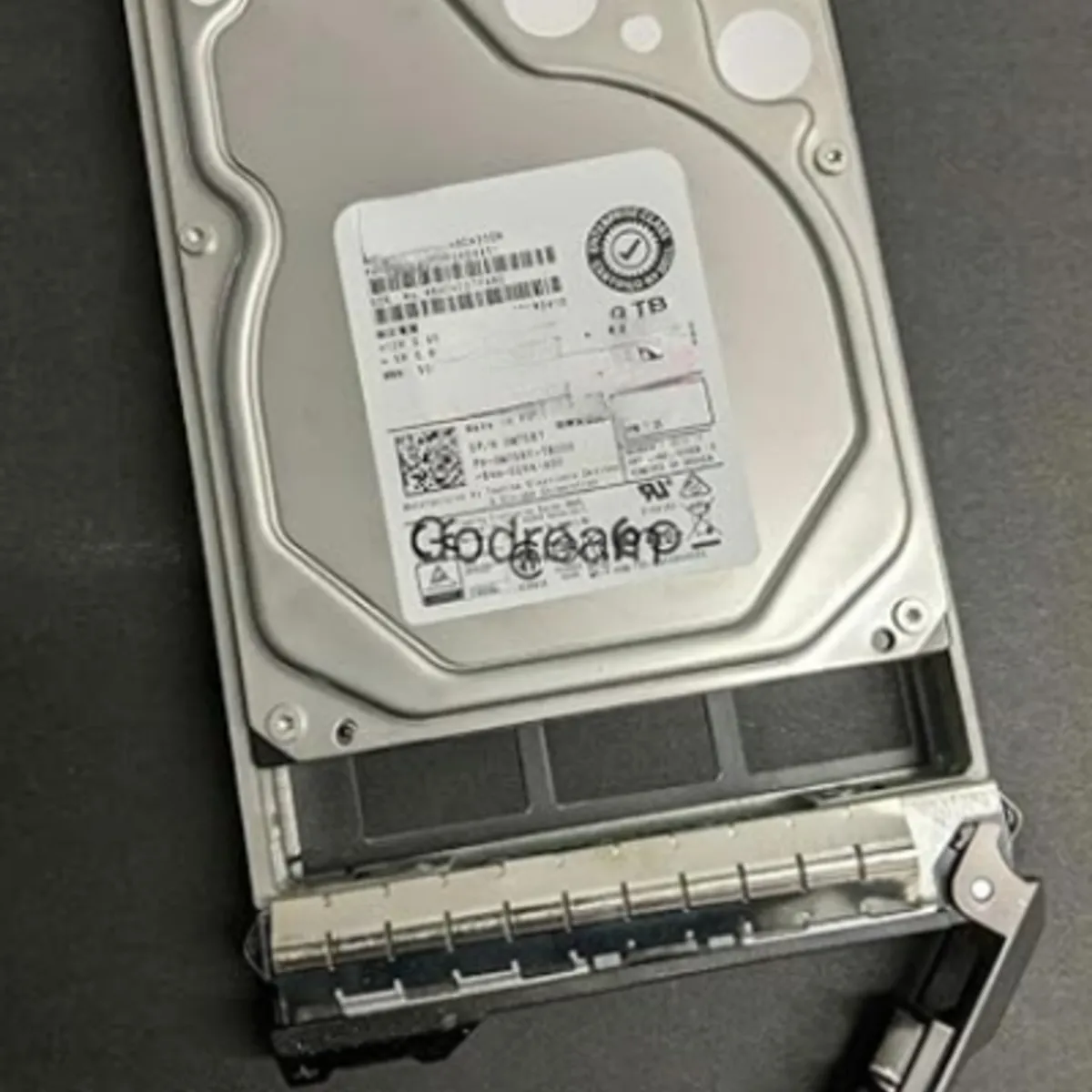 TOSHIBA - DISCO DURO TOSHIBA 2TB  3.5  SAS CON CADDY PARA SERVIDOR