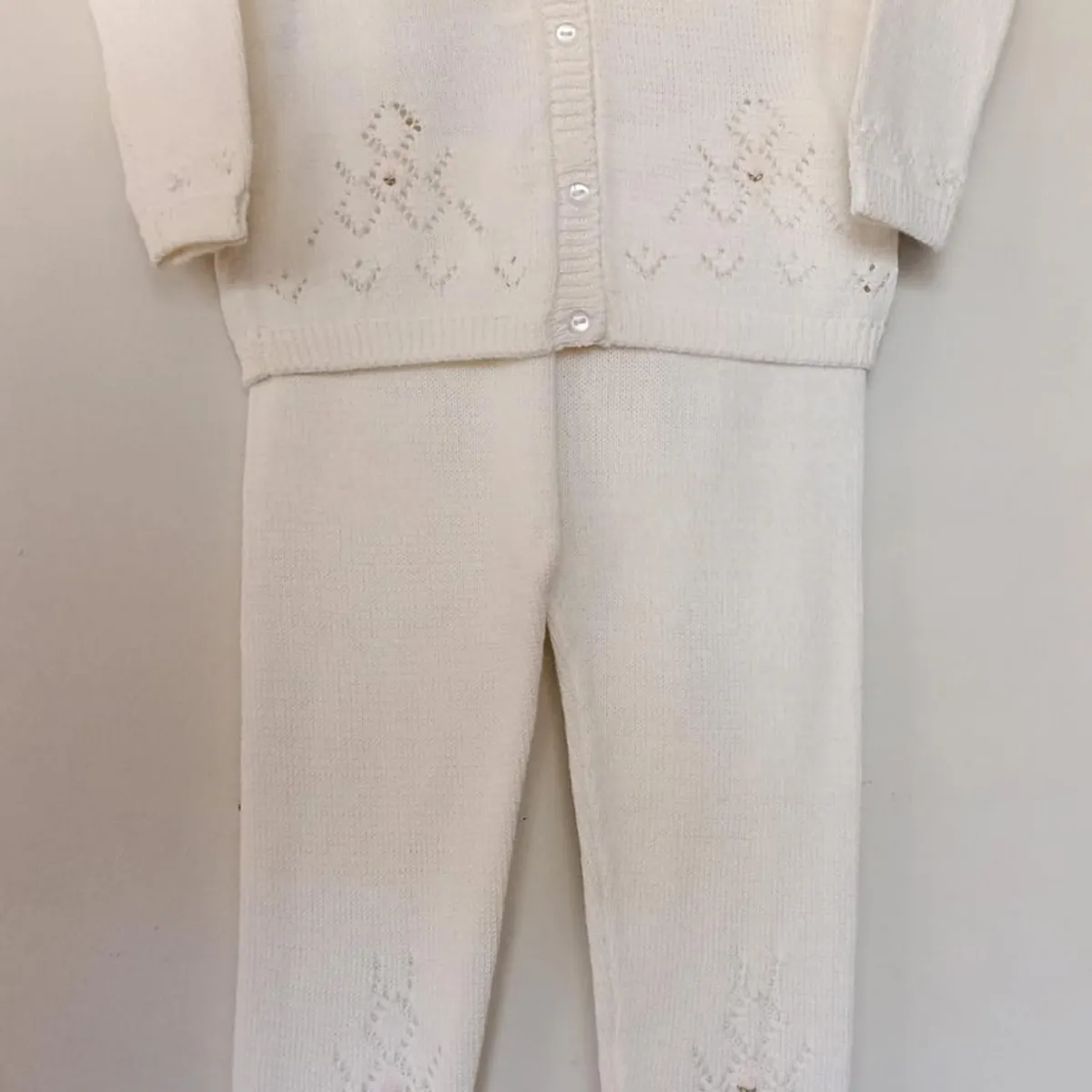 GENERICO - Conjunto Bordado de Bebe Niña MANDALAY KNITS