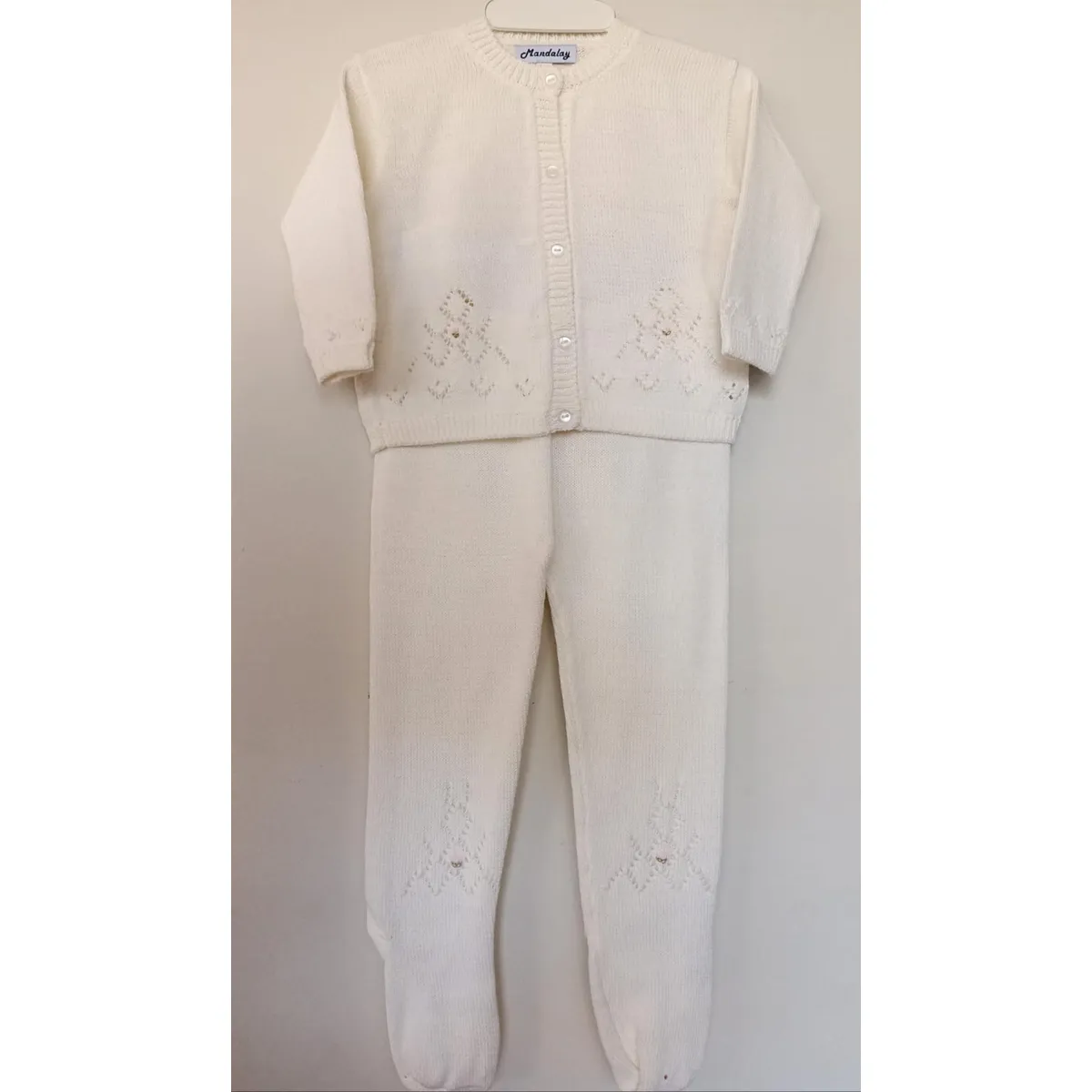 GENERICO - Conjunto Bordado de Bebe Niña MANDALAY KNITS