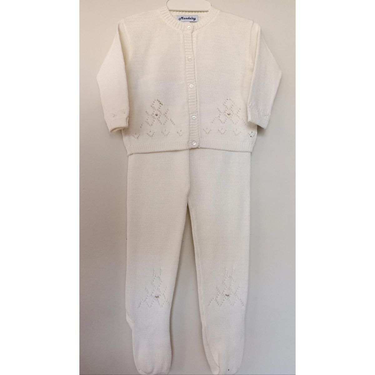 GENERICO - Conjunto Bordado de Bebe Niña MANDALAY KNITS