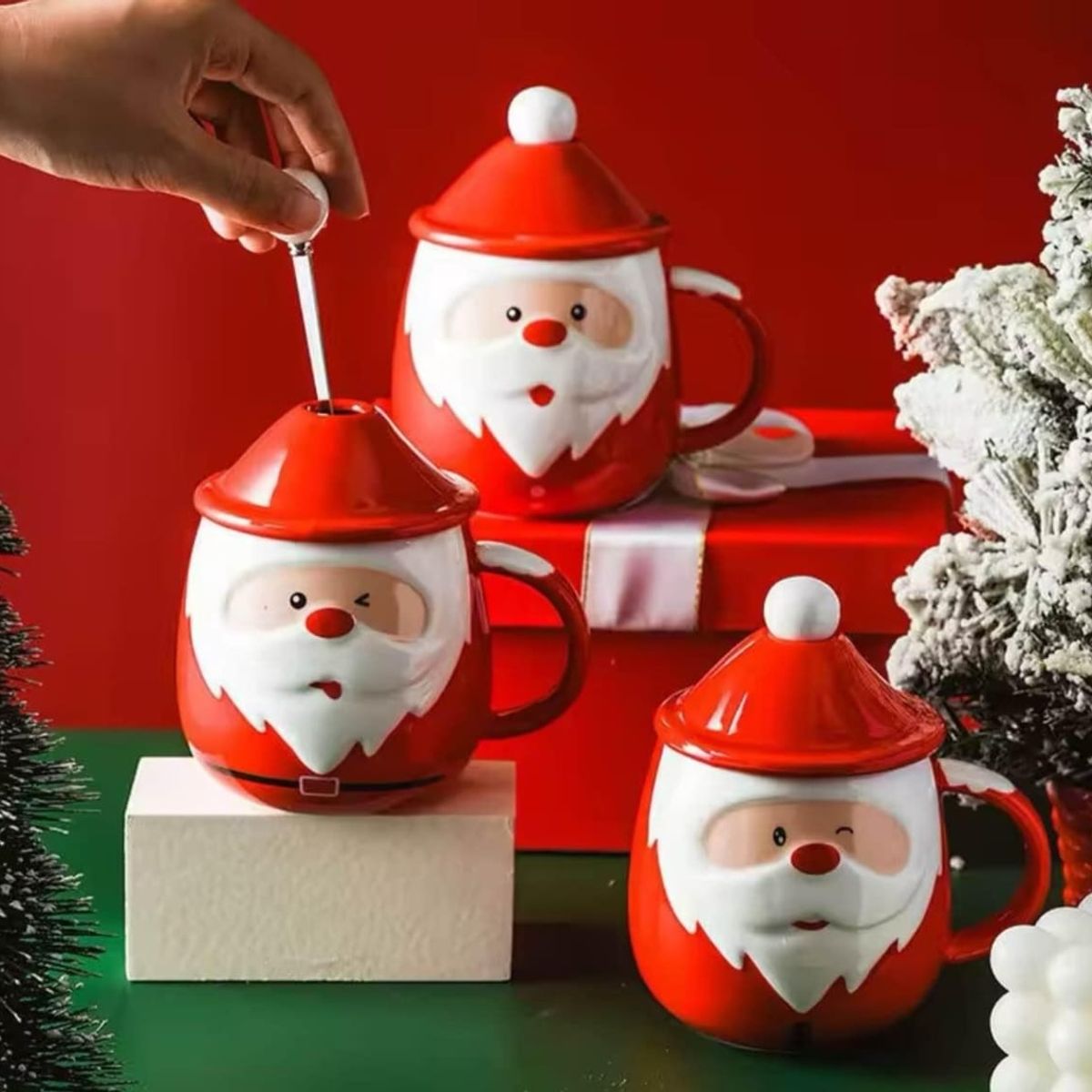 GENERICO - Taza Navideña con tapa de sombrero y cuchara