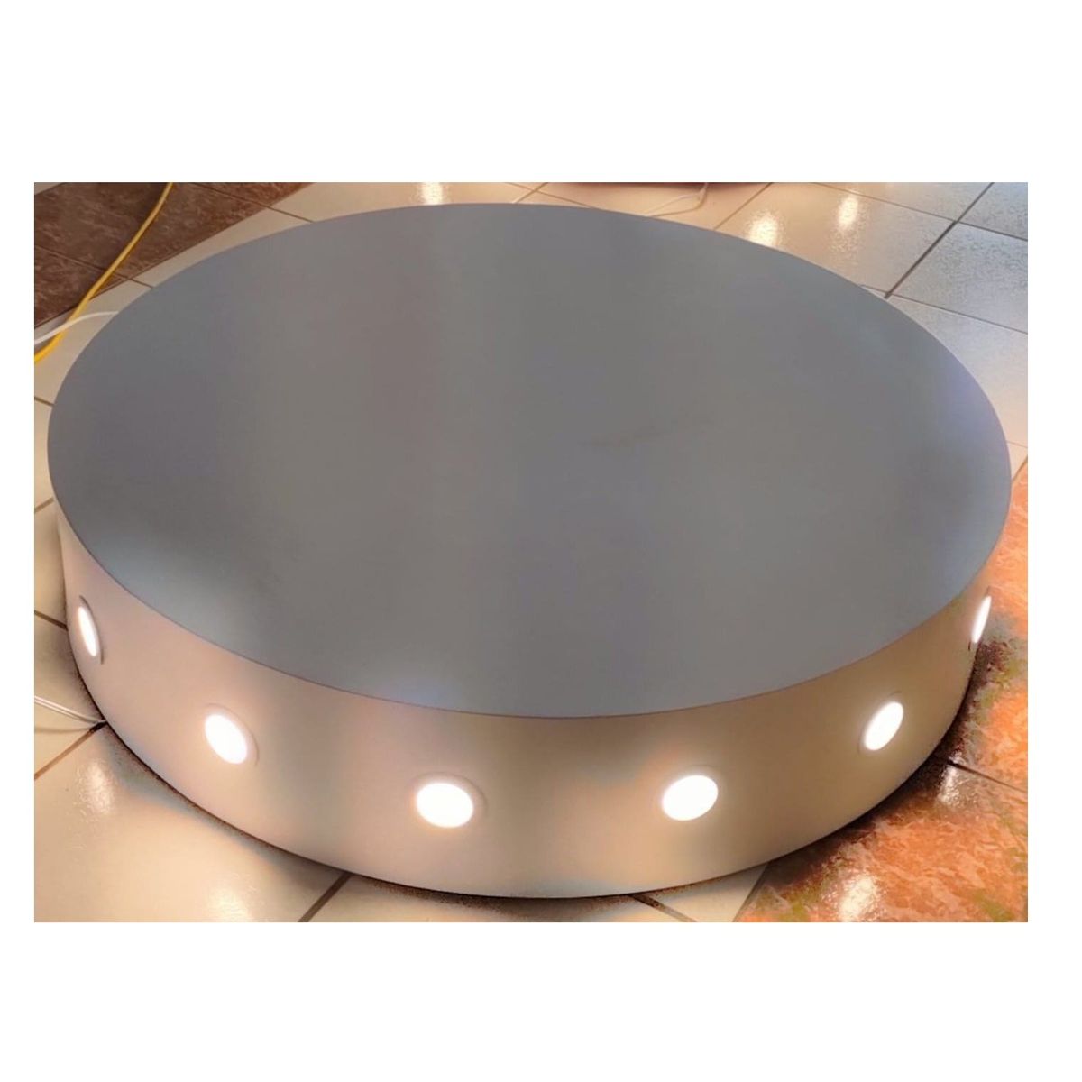 OEM - PODIO BLANCO  CON LUCES 80cm Diametro