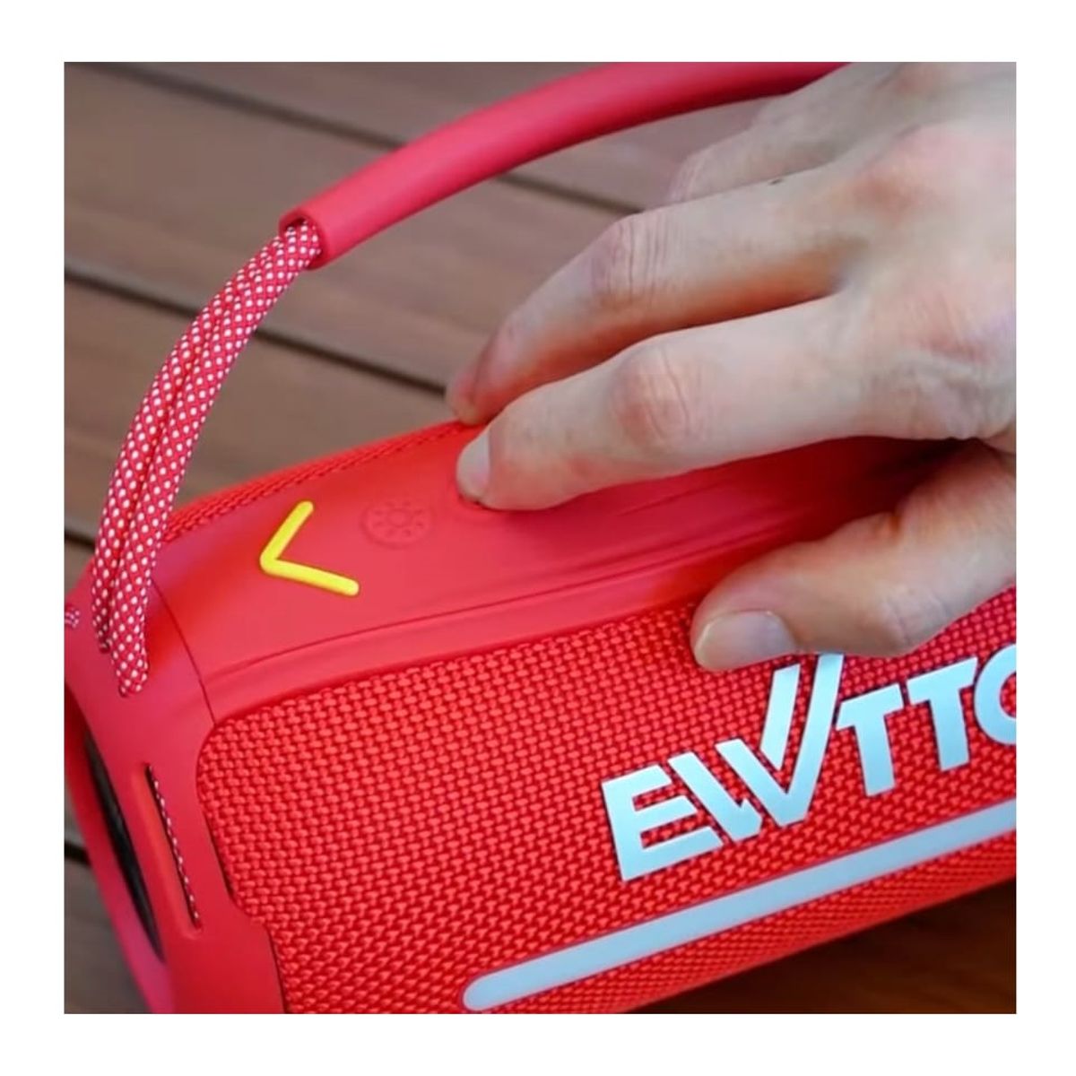 EWTTO - Parlante Portatil Recargable EWTTO EW-P102B