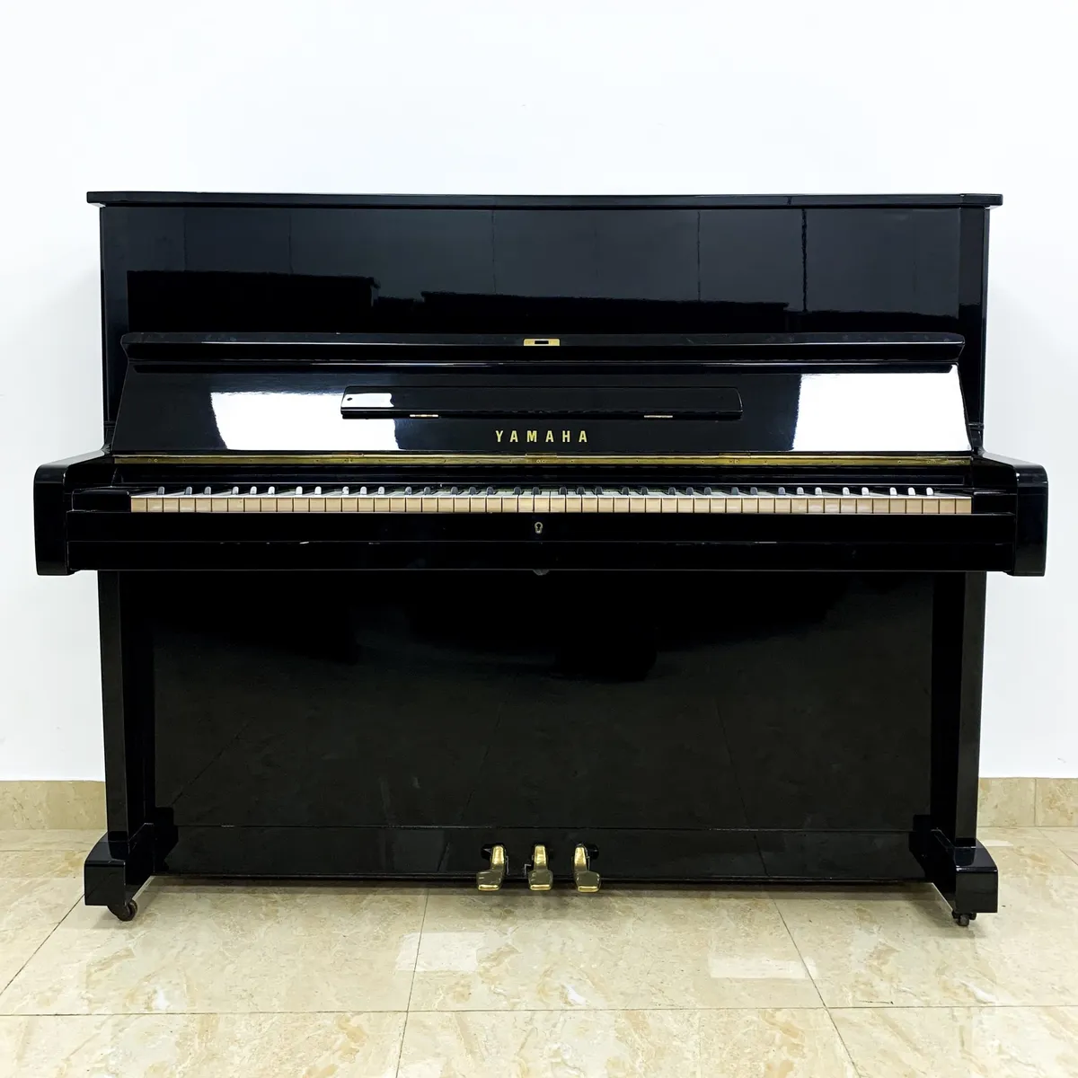 YAMAHA - Piano vertical Yamaha U1 Hecho en Japón