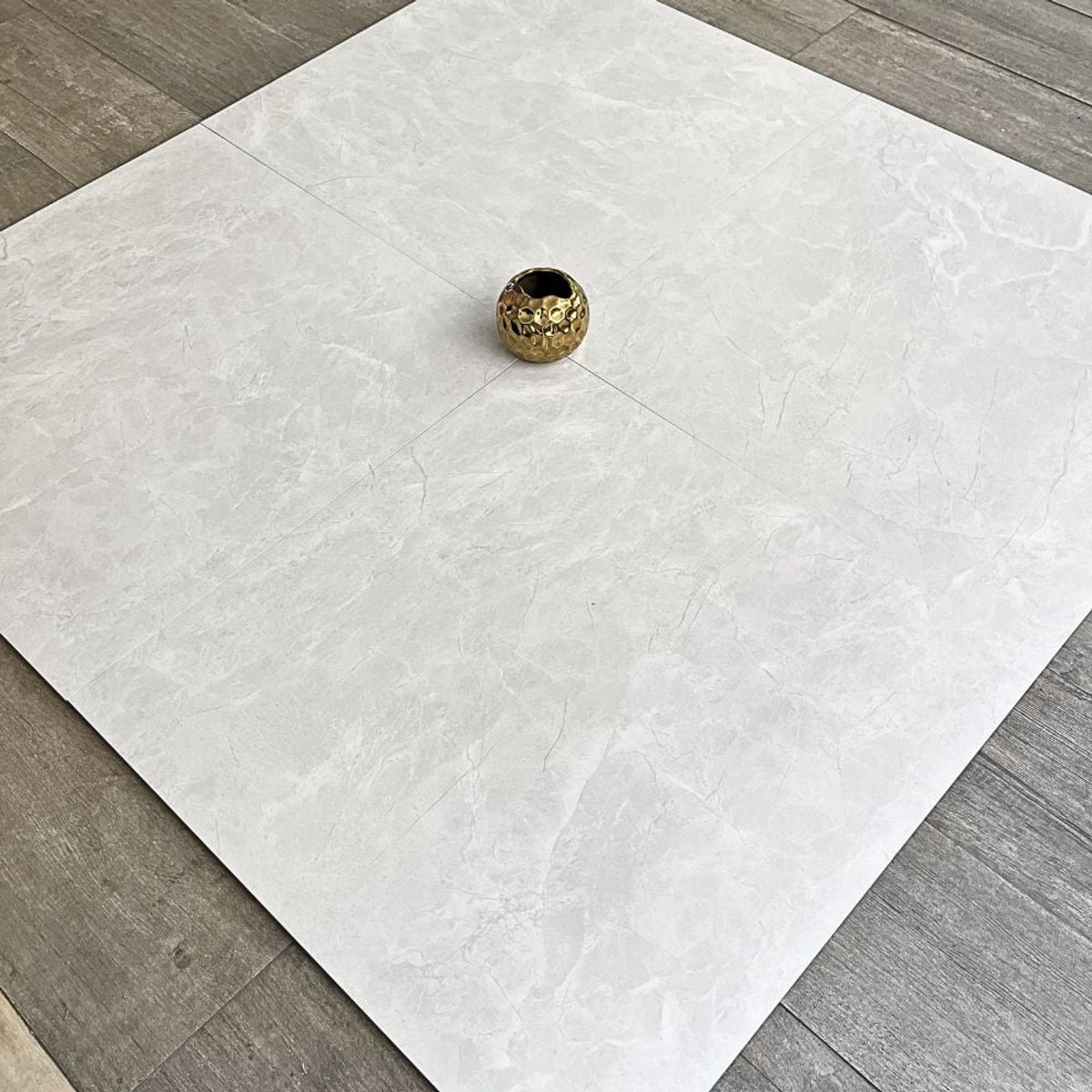 EJESA CREA TU ESPACIO IDEAL - PORCELANATO NEW MATE PLATA 60X60cm  144m2