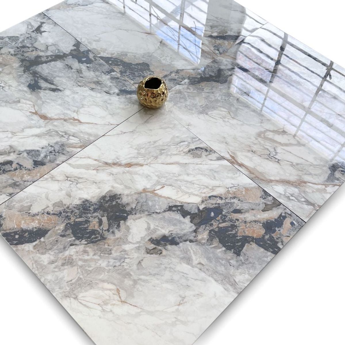 EJESA CREA TU ESPACIO IDEAL - PORCELANATO MAREA AZUL 60X60cm  144m2  VITRIFICADO