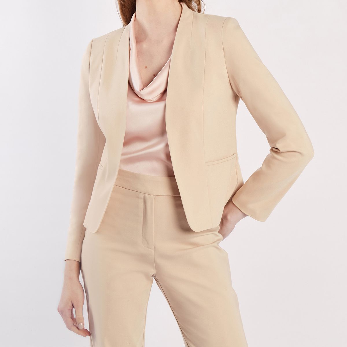 CAMILA VIALI - Camila Viali Blazer danella beige manga larga