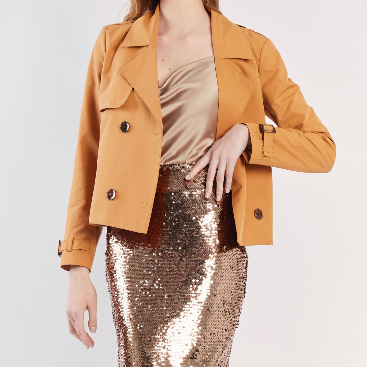 CAMILA VIALI - Camila Viali Cropped trench coat camel corta para mujer