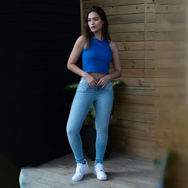 CHEVIOTTO - Jeans Cheviotto 14481  Estilo Colombiano que Realza tu Belleza