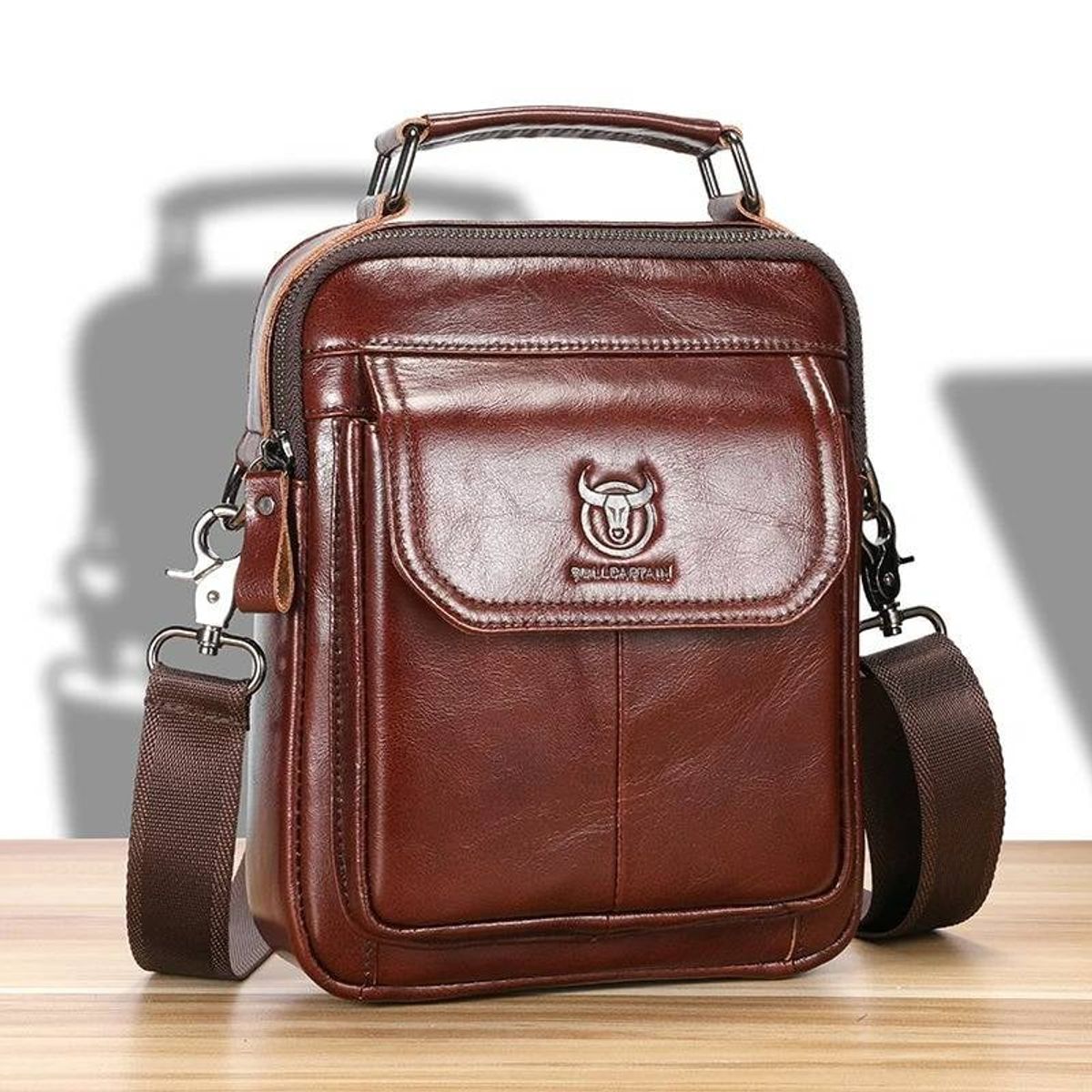 BULLCAPTAIN - BullCaptain - Morral de Cuero DJB-049-CF - Marrón