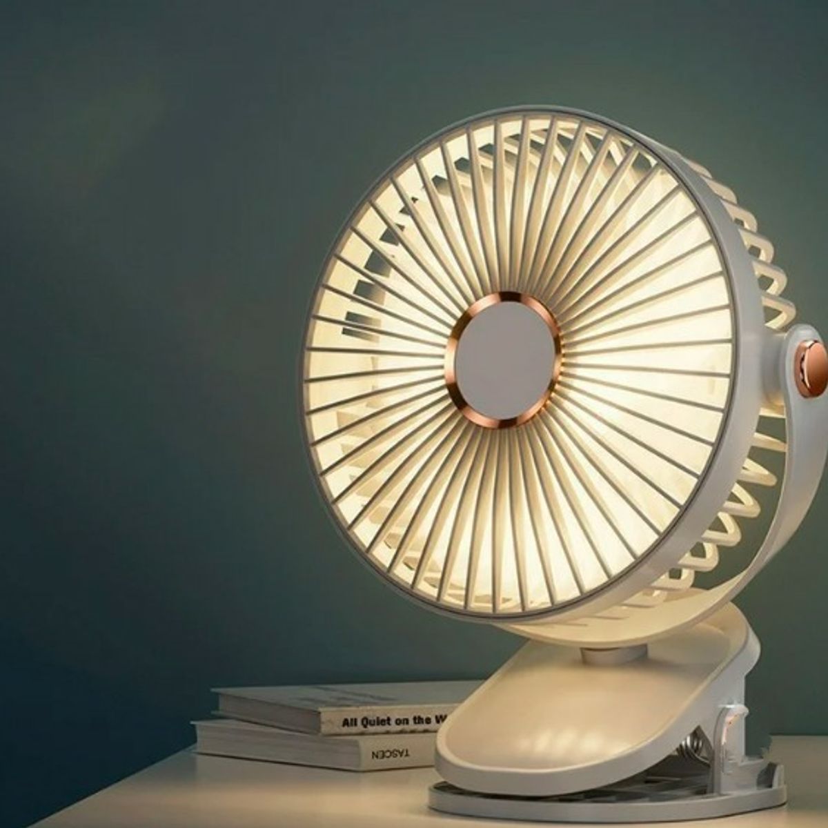 GENERICO - Ventilador Recargable con Clip, Ajuste 5 velocidades Giratorio 360