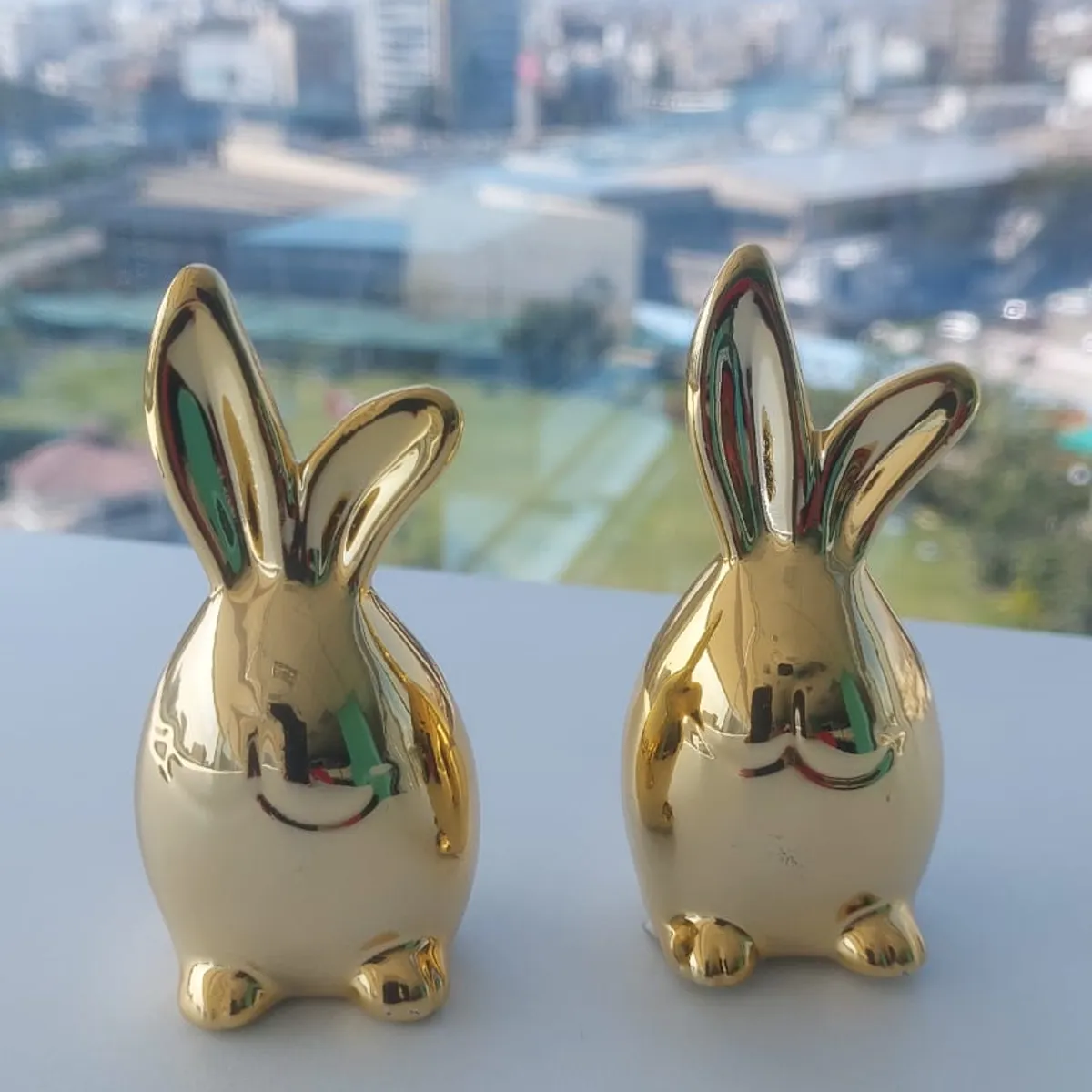 GENERICO - Adorno Conjunto de 2 Conejitos Dorados