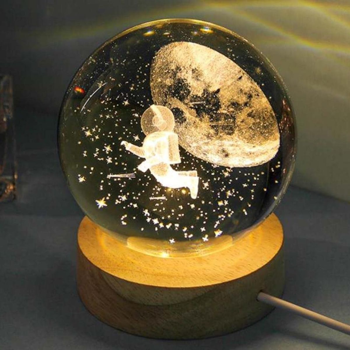 GENERICO - ESFERA DE CRISTAL GRANDE LÁMPARA LED ADORNO ASTRONAUTA DECORATIVO 3D