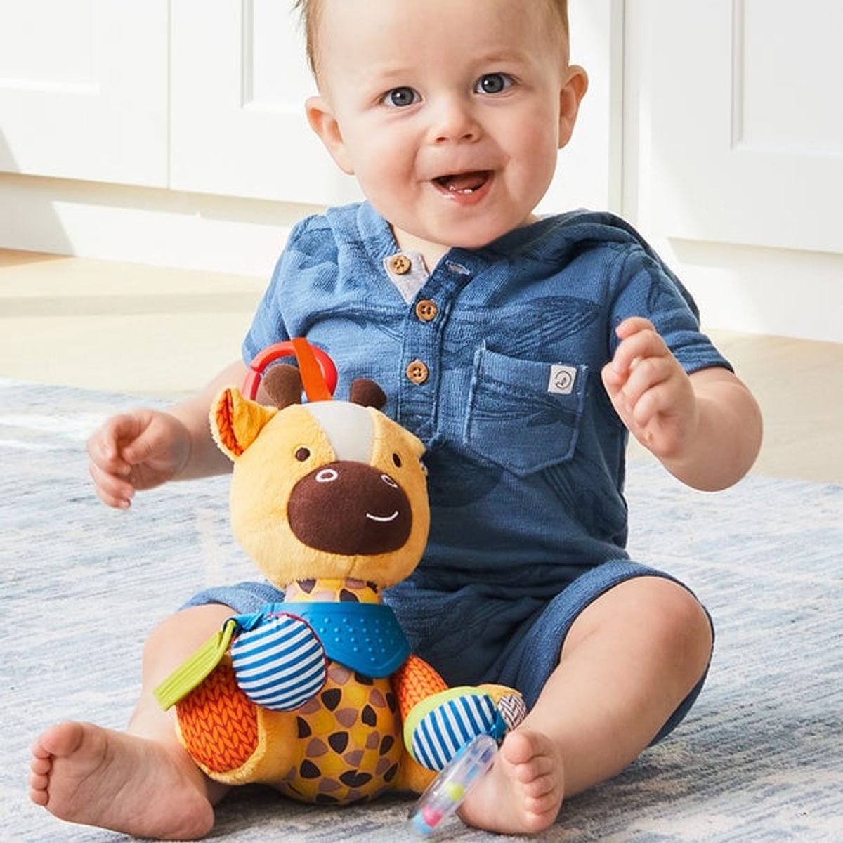 SKIP HOP - Colgante Juguetero Para Coche De Actividad Jirafa