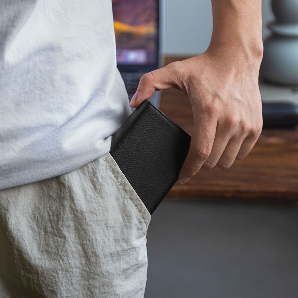 PREMIUM - Billetera Tarjetero Automático AntiRobo Smart Cuero Floater Negro RFID