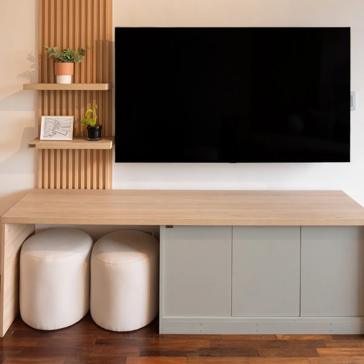 GENERICO - PUFF color crema - Refer Store