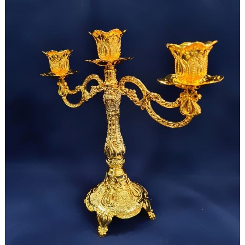 GENERICO - CANDELABRO DE 3 BRAZOS DORADO