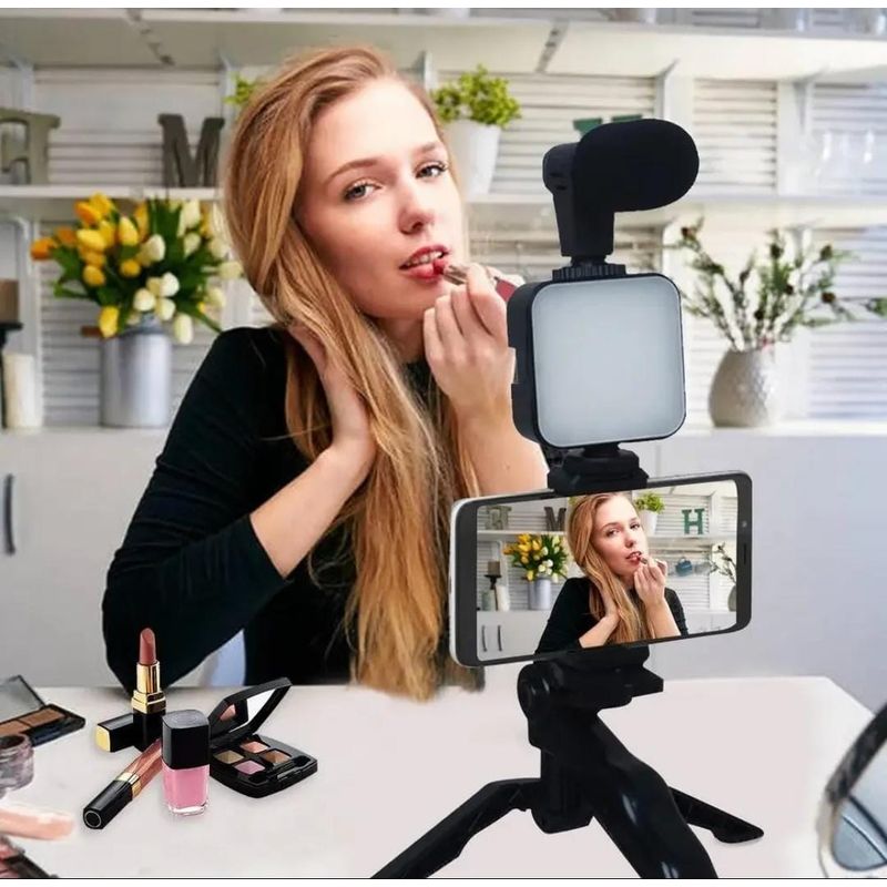 GENERICO - Kit Creación de Video Blog para Celular Luz Led Trípode Micrófono