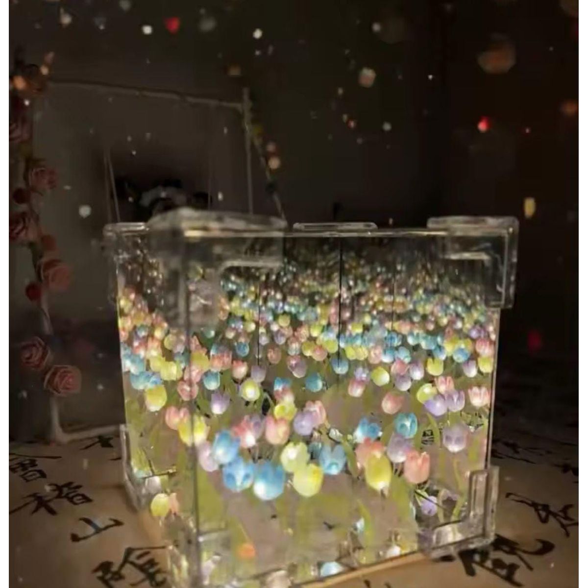 GENERICO - LAMPARA ESPEJO CUADRADO DE TULIPANES INFINITOS MULTICOLOR