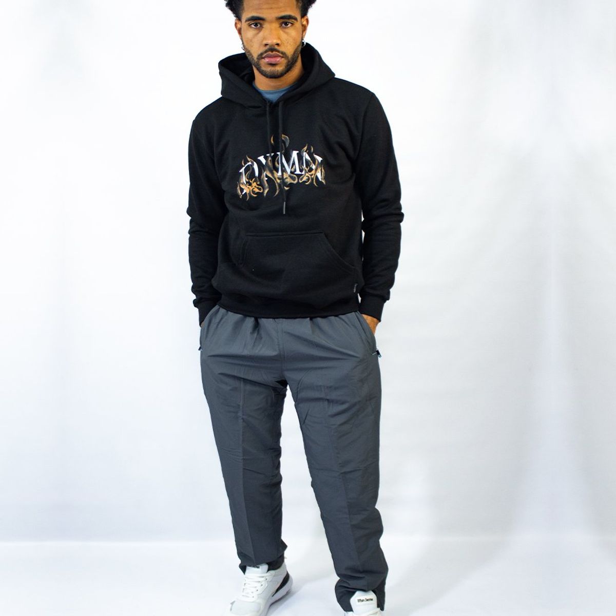 DM DEXMEN - Polera Dexmen Hoodies Llamas Negro