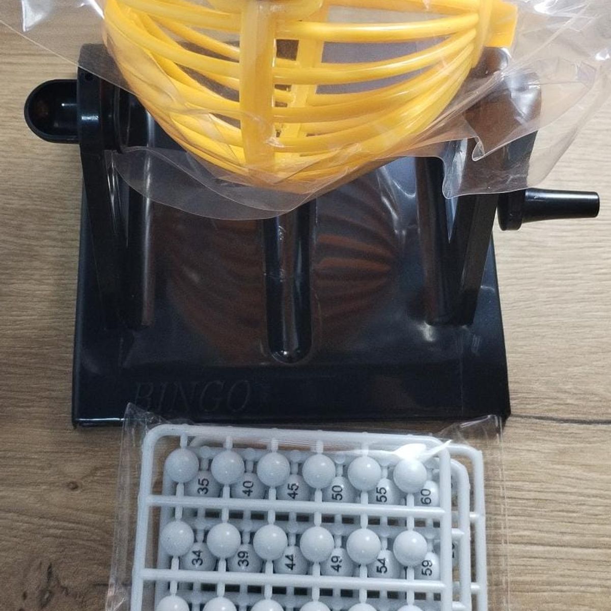 GENERICO - JUEGO DE MESA BINGO LOTTO 90 NUMEROS MAS 24 CARTILLAS