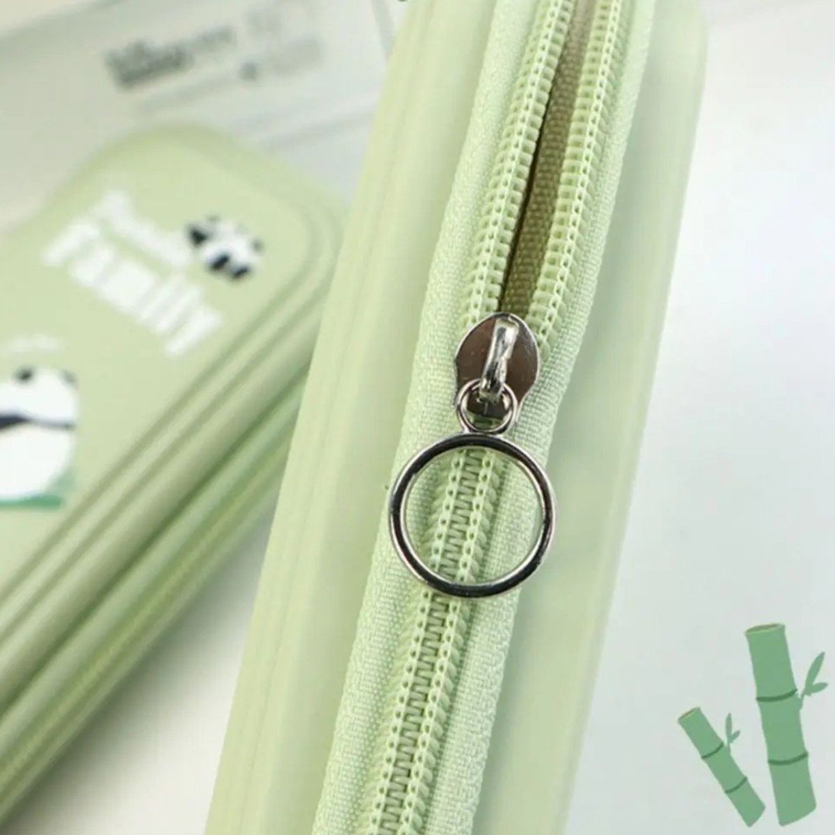 KAWAI - Cartuchera Kawaii 2 ositos panda Verde