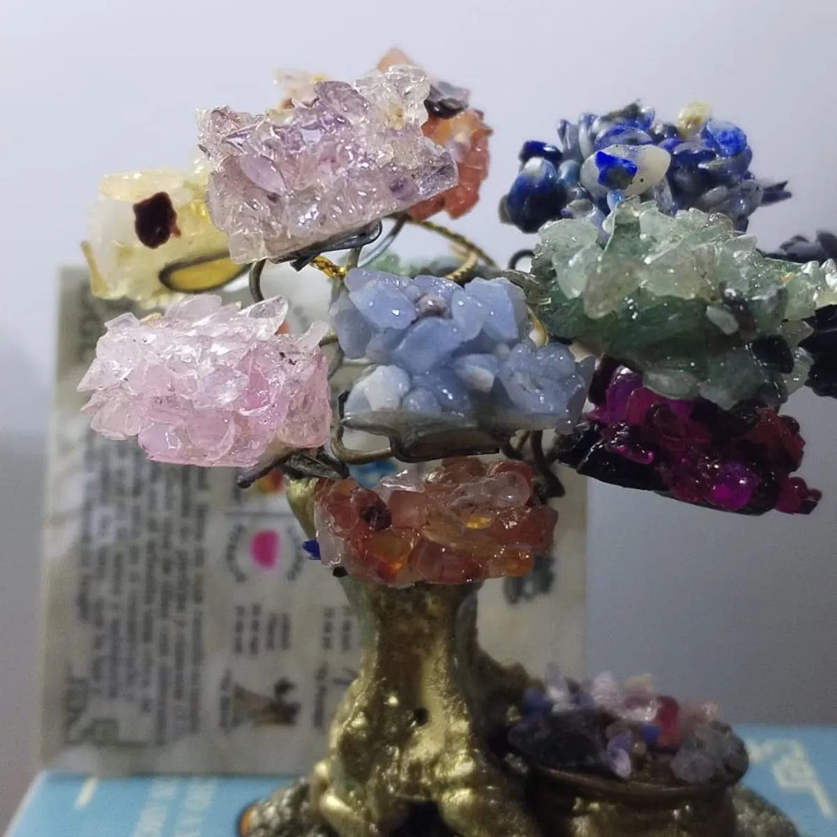 GENERICO - ARBOLITO DE LA FELICIDAD CON PIEDRAS DE CUARZO ARMONIAS