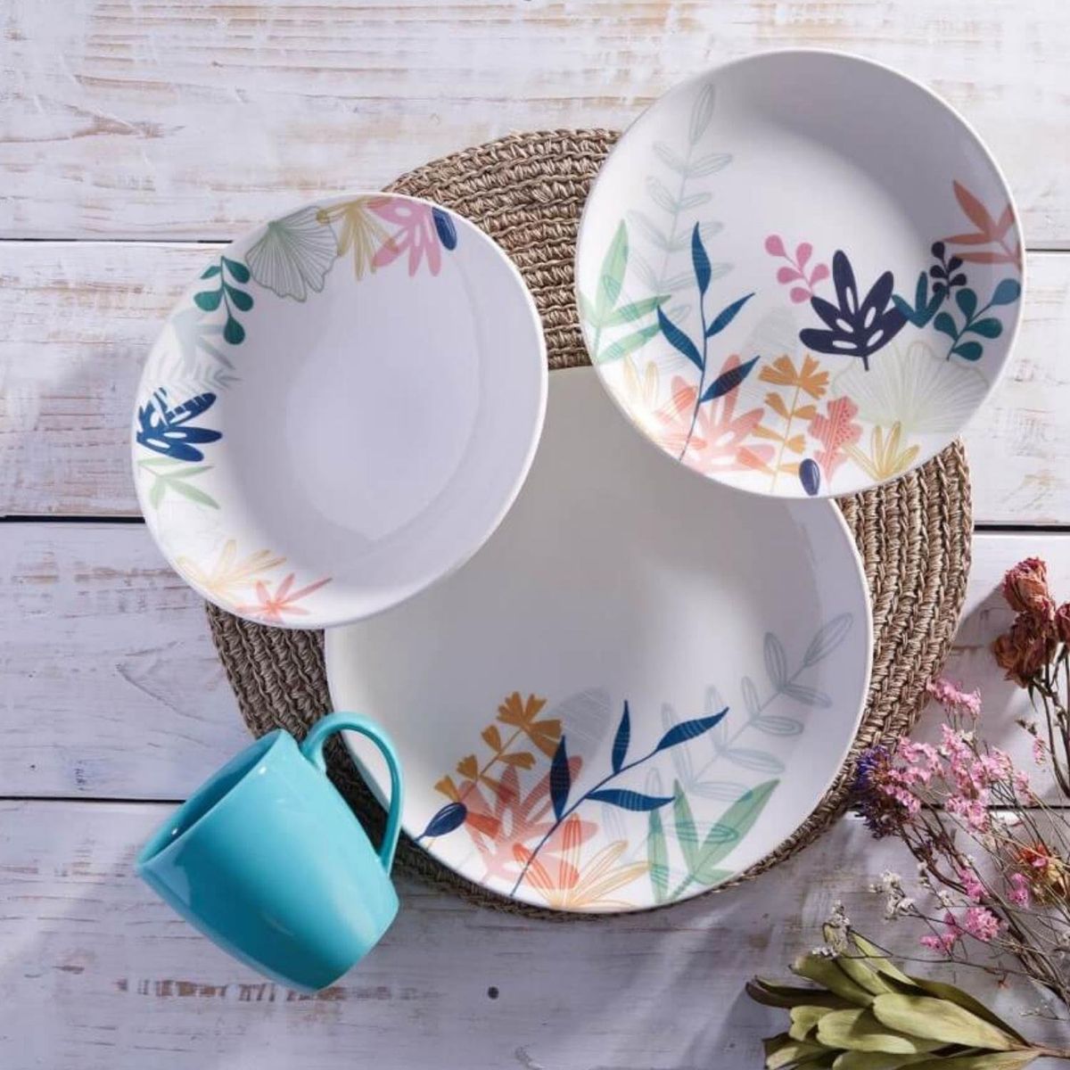 CORONA - Juego de Vajilla Anahi 16 Piezas Corona