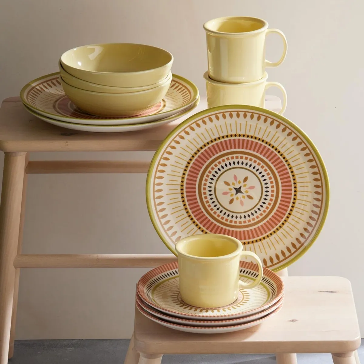 CORONA - Juego de Vajilla Solei 16 Piezas Corona