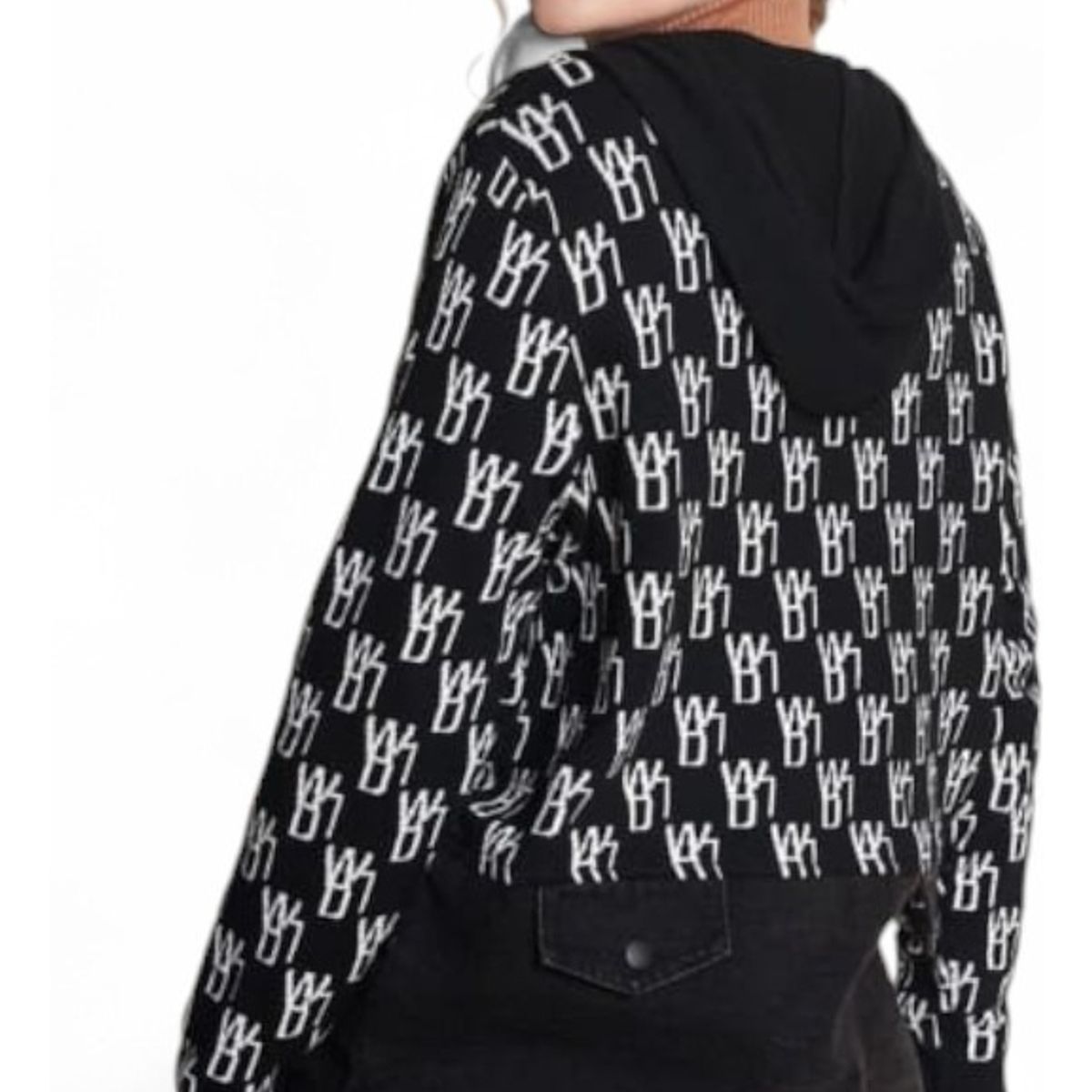 GENERICO - Casaca Mujer Cierre Capucha Ev-85 Color Negro