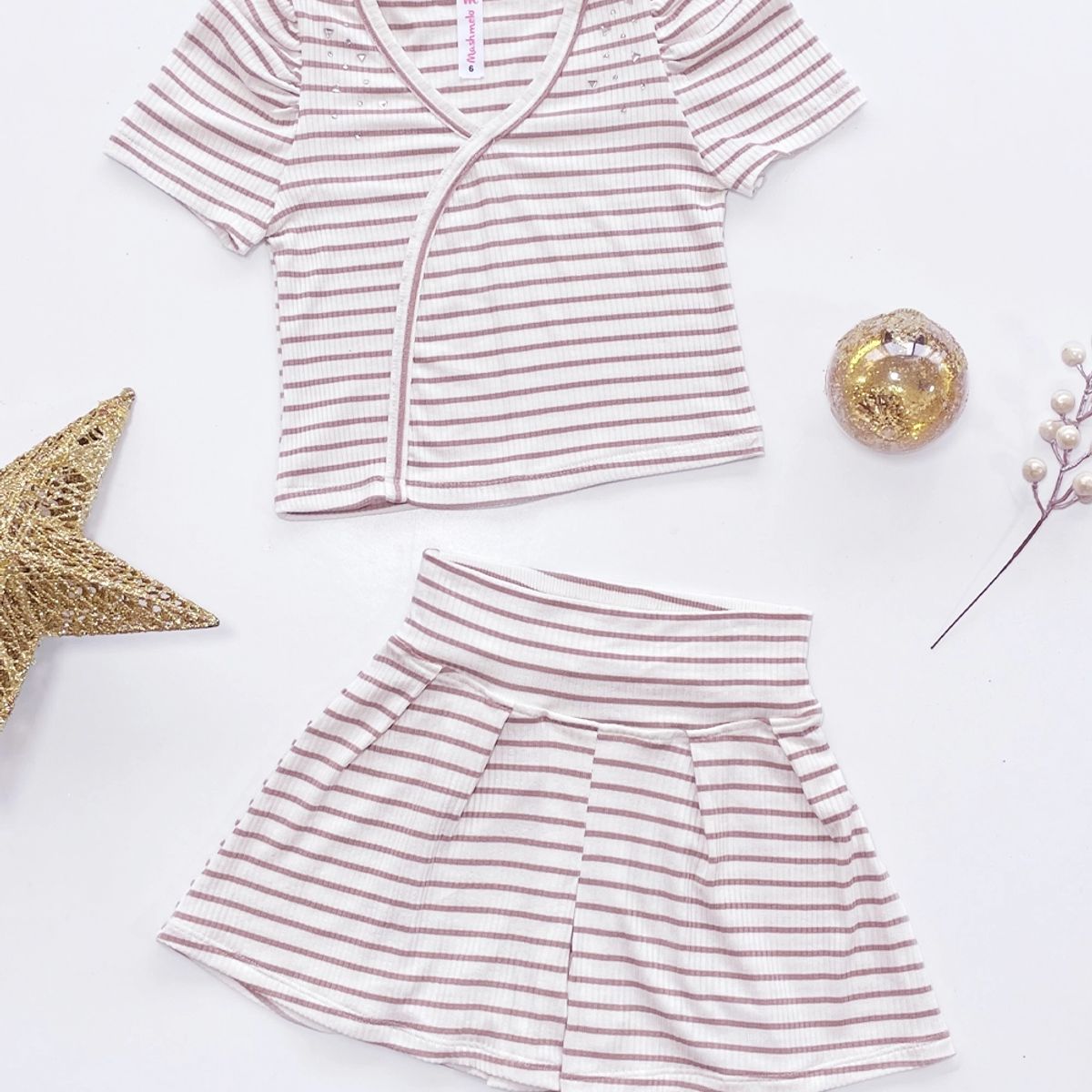 KIDS MASHMELO - Outfit de Polo en Rib y Falda Short para Niña - Kids Mashmelo