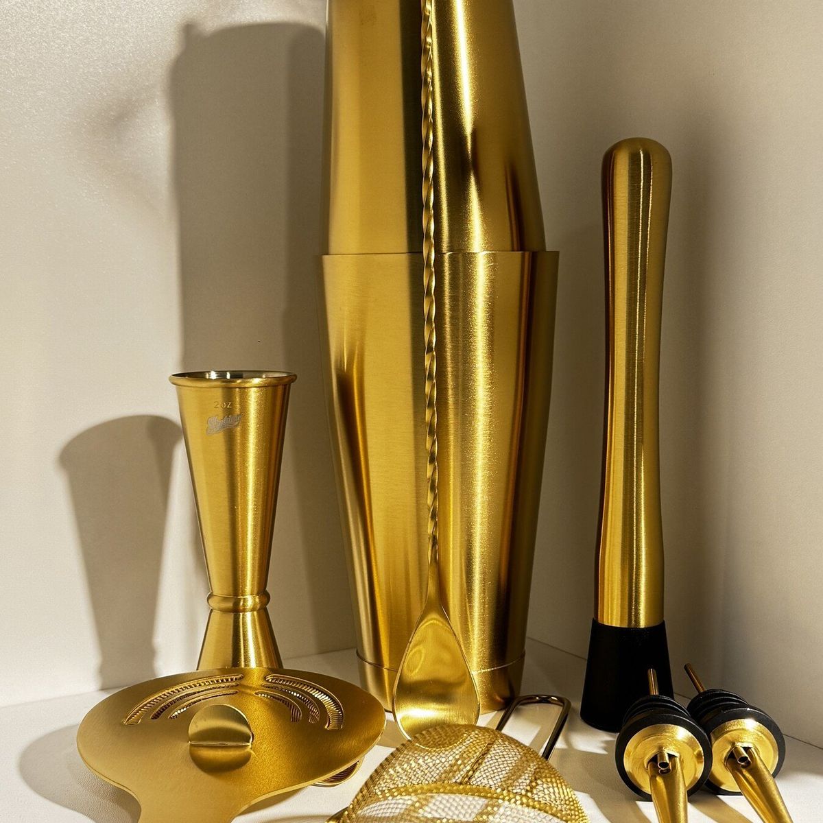 GENERICO - Juego completo para bar Dorado – 8 piezas