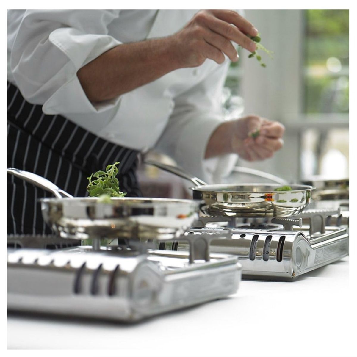 GENERICO - Estufa portátil profesional sterno  gas butano no incluido