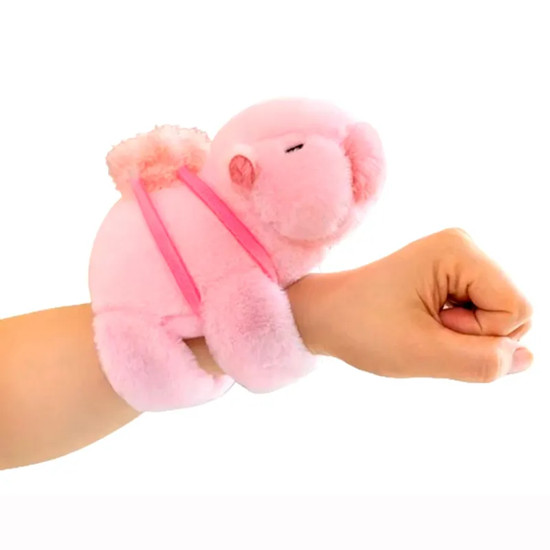 GENERICO - Peluche Capibara Brazalete y Pulsera  Rosado Béisbol