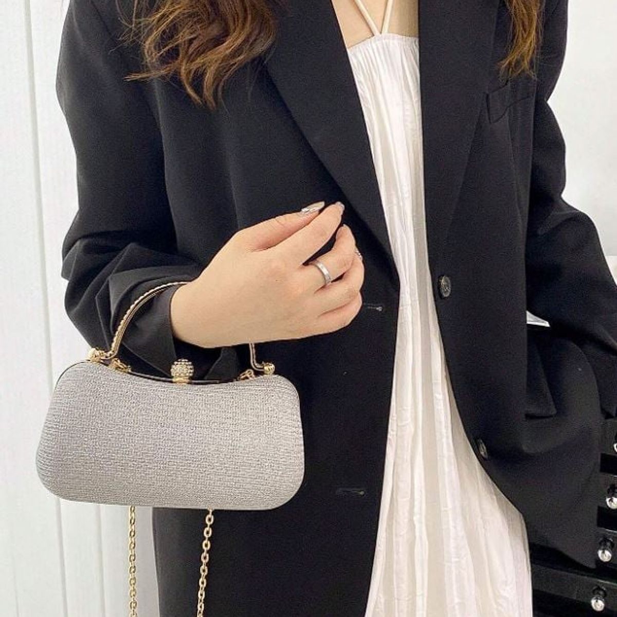 GENERICO - BOLSA DE MANO PLATEADO CON BRILLOS PARA FIESTAS