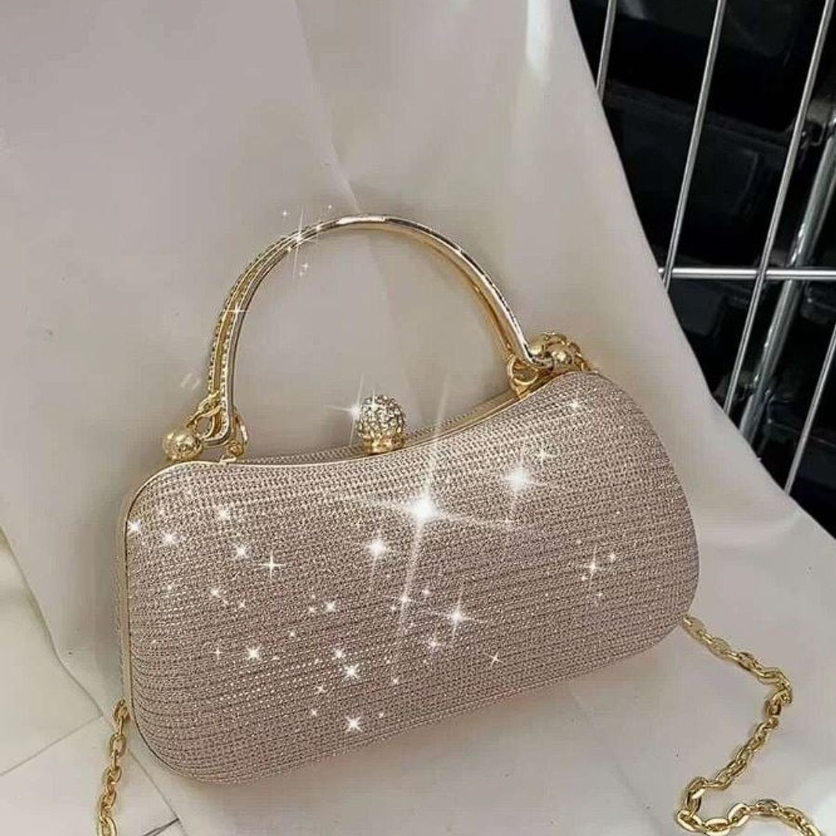 GENERICO - BOLSA DE MANO NUDE CON BRILLOS PARA FIESTAS