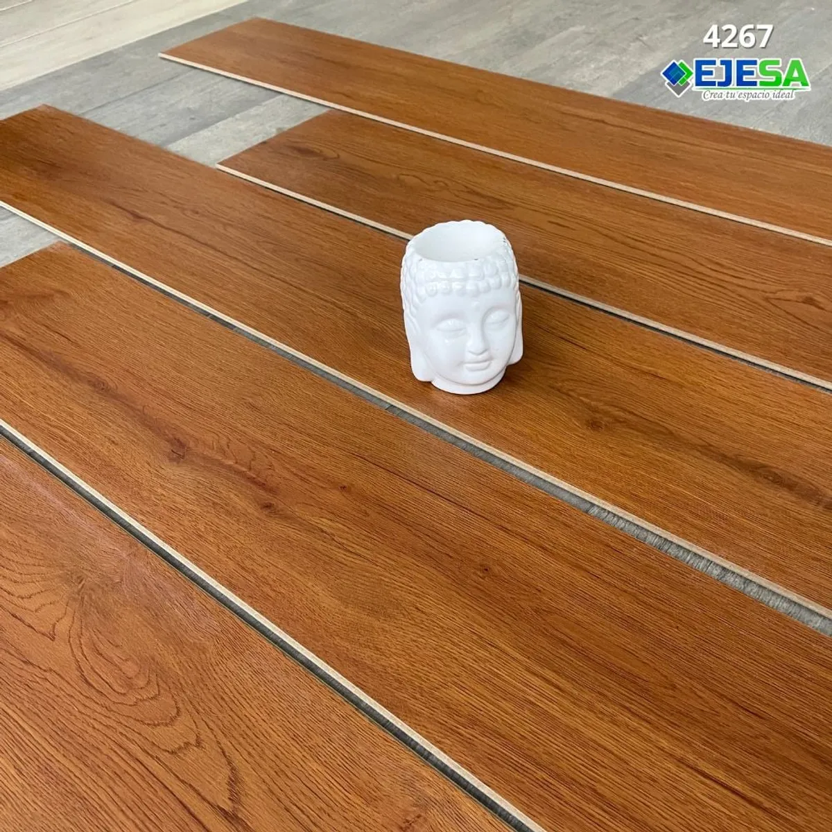 EJESA CREA TU ESPACIO IDEAL - PISO LAMINADO 4267 – 2.911 m2 – 1.219×19.9 CM