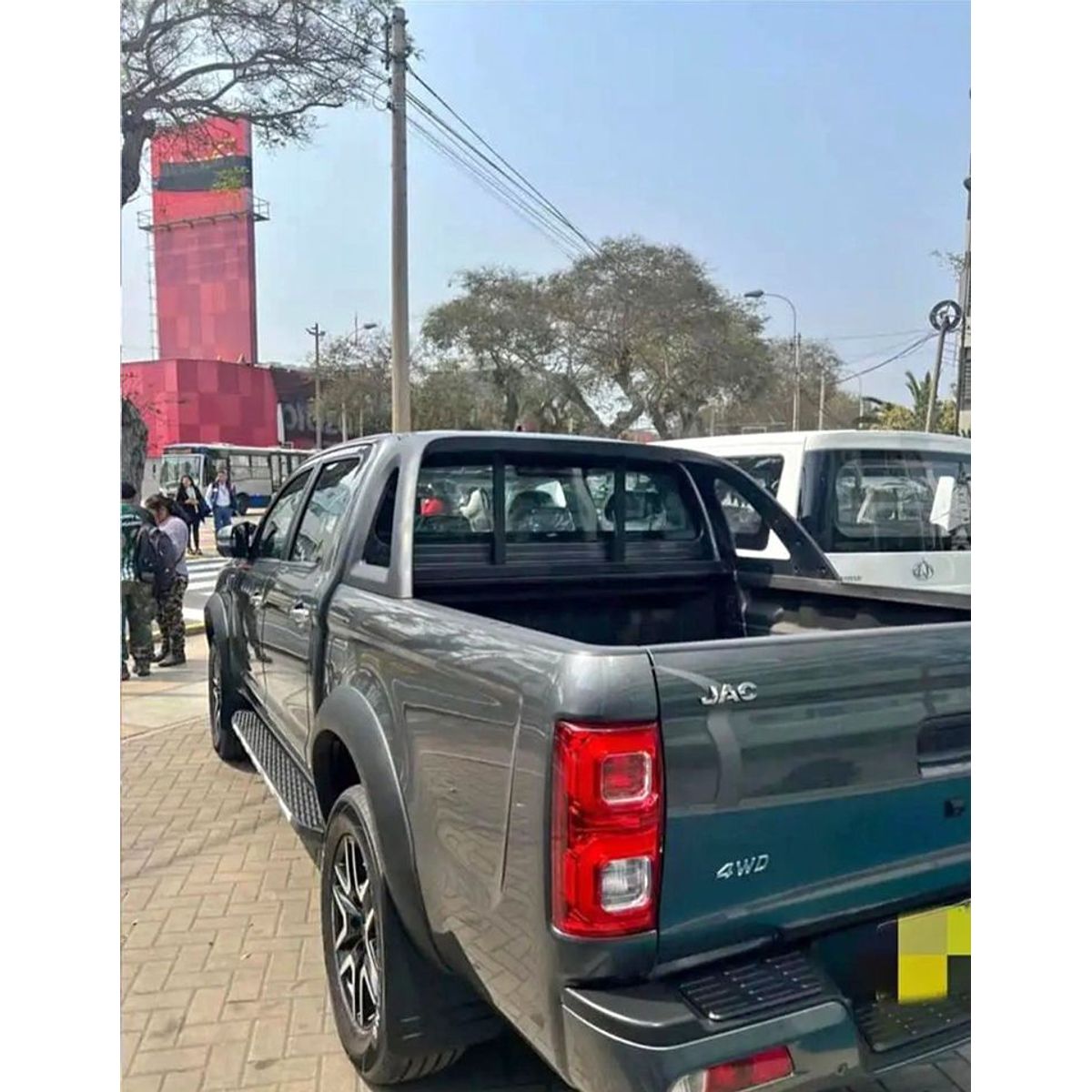 GENERICO - TAPABARRO IMPORTADO PICK UP JAC T6