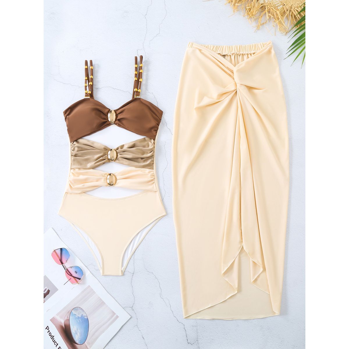 GENERICO - SET DE BIKINI DORADO ENTERIZO Y FALDA NUDO