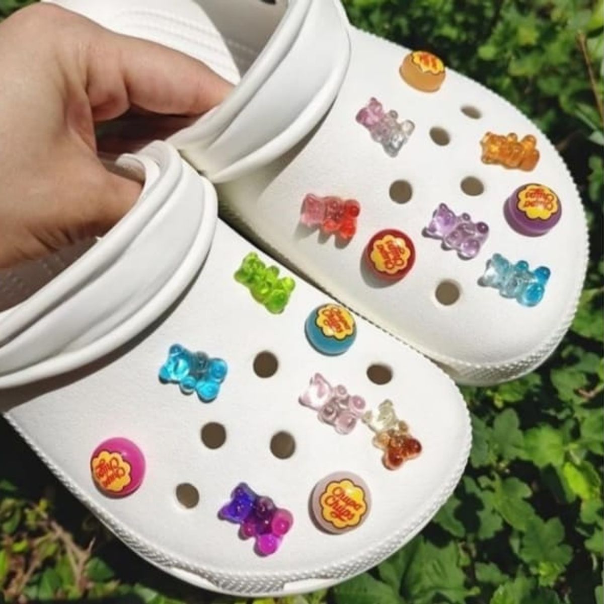 GENERICO - Pines para sandalias CROCS pack de 3 cartillsas