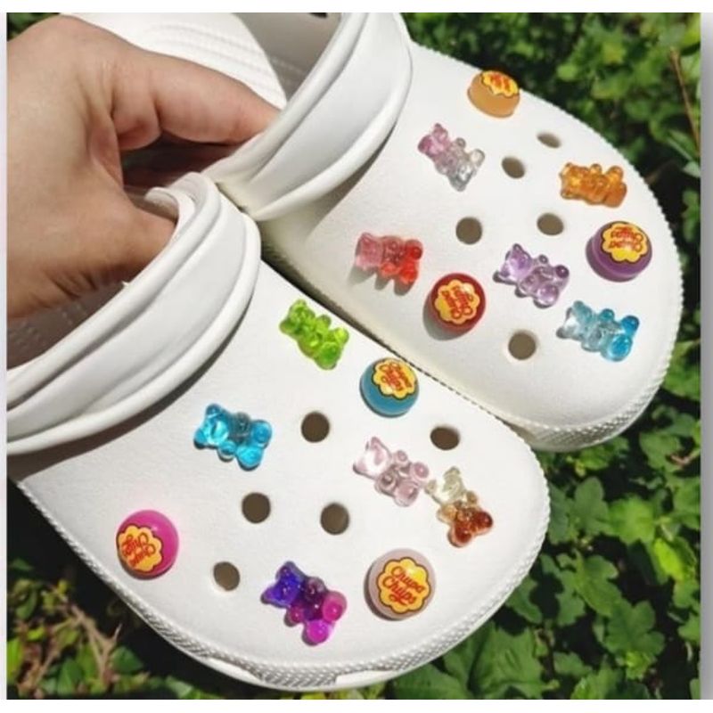 GENERICO - Pines para sandalias CROCS pack de 3 cartillsas