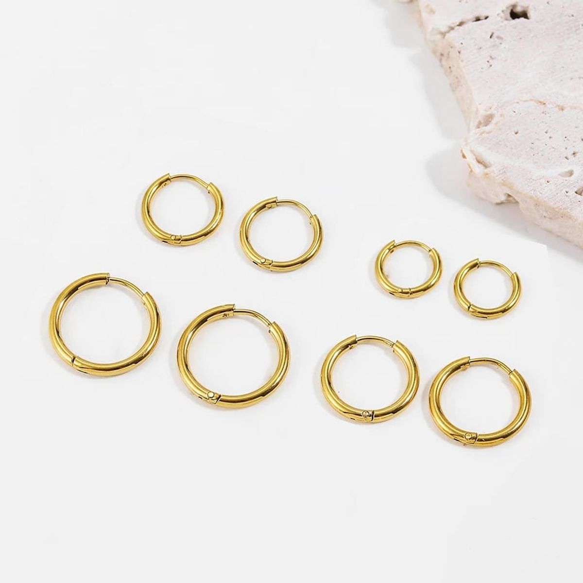 AFRODITA - Trío de Aretes Argolla de Plata 925 Modelo Huggies