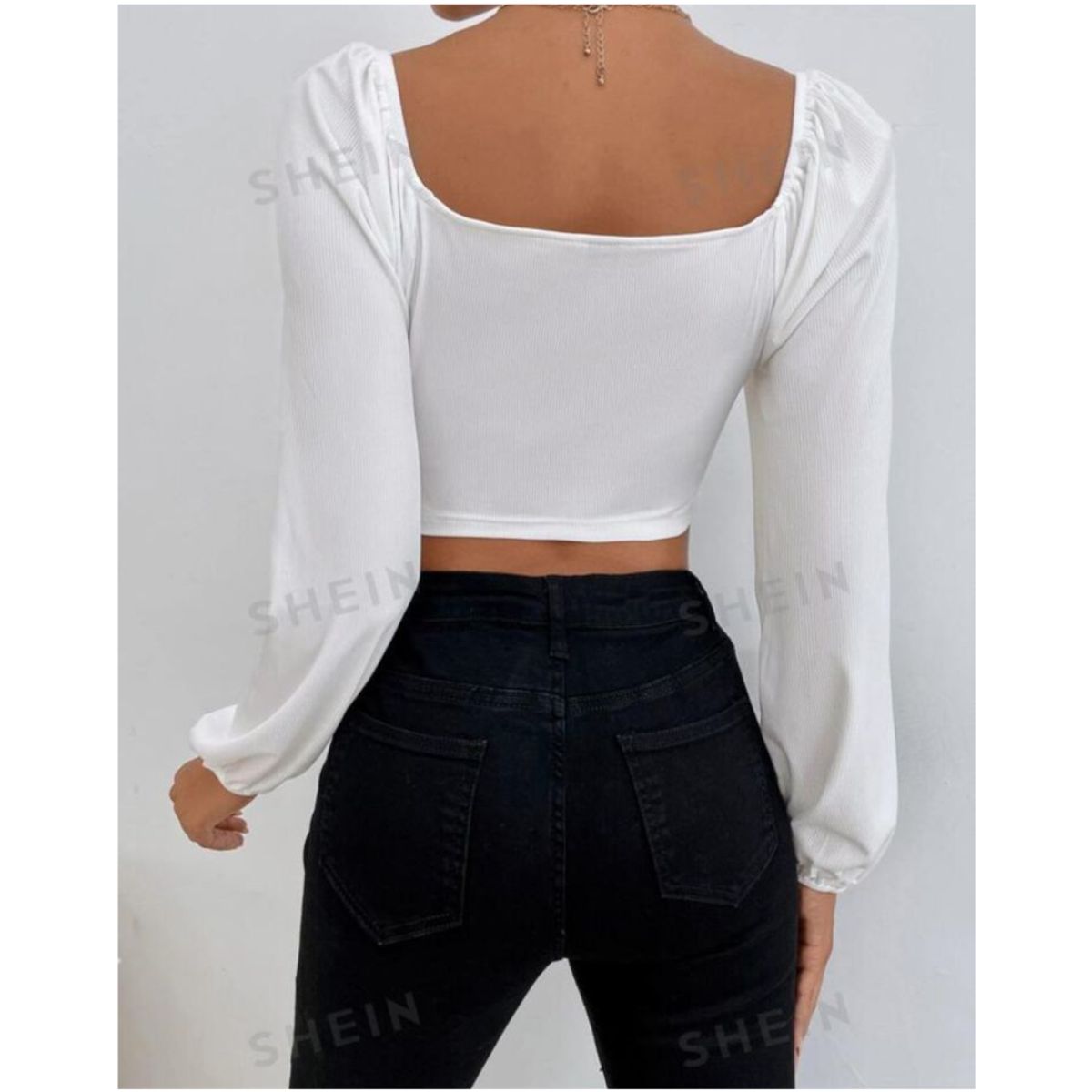 GENERICO - Top campesino corto con cuello y mangas de linterna