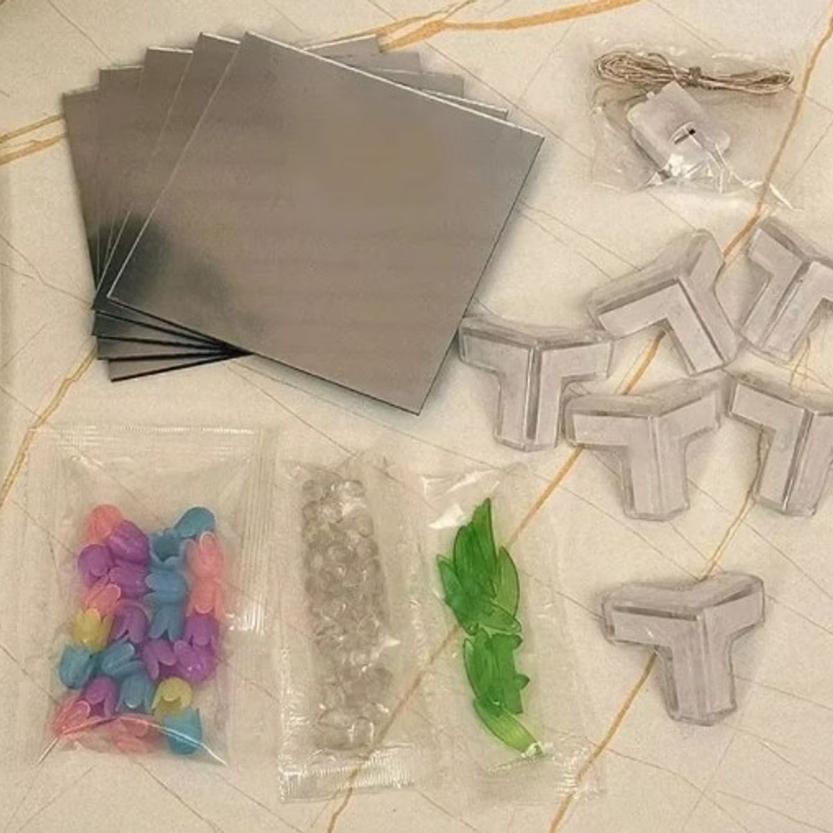 GENERICO - Cubo Lampara de Tulipanes Infinito Multicolor para Armar